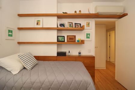 Apartamento para alugar com 138m², 3 quartos e 2 vagas Apartamento para alugar com 138m², 3 quartos e 2 vagasQuarto 2