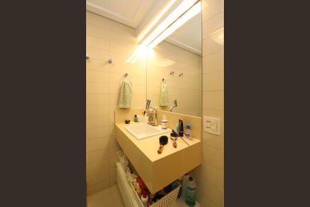 Apartamento para alugar com 138m², 3 quartos e 2 vagas Apartamento para alugar com 138m², 3 quartos e 2 vagasBanheiro