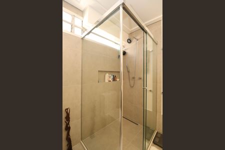 Apartamento para alugar com 138m², 3 quartos e 2 vagas Apartamento para alugar com 138m², 3 quartos e 2 vagasBanheiro da Suíte