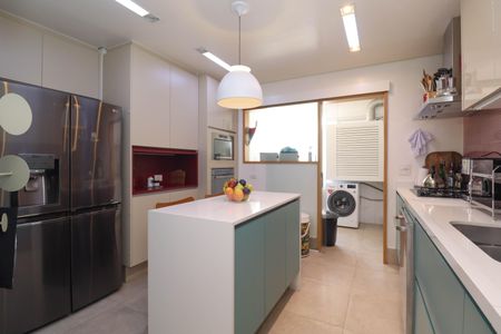 Apartamento para alugar com 138m², 3 quartos e 2 vagas Apartamento para alugar com 138m², 3 quartos e 2 vagasCozinha