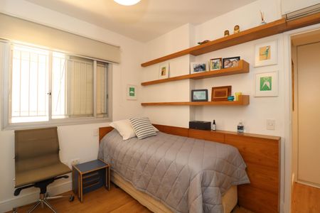 Apartamento para alugar com 138m², 3 quartos e 2 vagas Apartamento para alugar com 138m², 3 quartos e 2 vagasQuarto 2