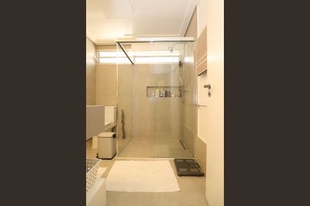 Apartamento para alugar com 138m², 3 quartos e 2 vagas Apartamento para alugar com 138m², 3 quartos e 2 vagasBanheiro da Suíte