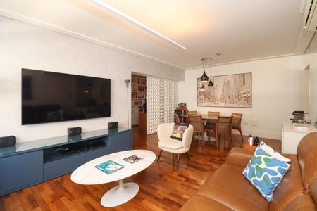 Apartamento para alugar com 138m², 3 quartos e 2 vagas Apartamento para alugar com 138m², 3 quartos e 2 vagasSala