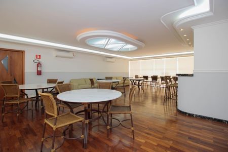 Apartamento para alugar com 138m², 3 quartos e 2 vagas Apartamento para alugar com 138m², 3 quartos e 2 vagasÁrea comum