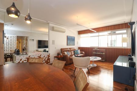 Apartamento para alugar com 138m², 3 quartos e 2 vagas Apartamento para alugar com 138m², 3 quartos e 2 vagasSala