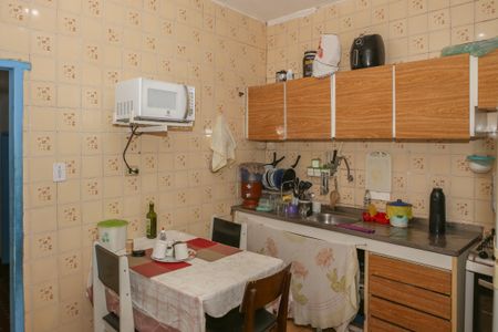 Casa à venda com 370m², 3 quartos e 2 vagas Casa à venda com 370m², 3 quartos e 2 vagasCozinha