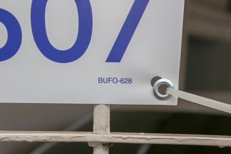 Casa à venda com 370m², 3 quartos e 2 vagas Casa à venda com 370m², 3 quartos e 2 vagasFachada