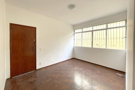 Apartamento para alugar com 100m², 3 quartos e 1 vaga Apartamento para alugar com 100m², 3 quartos e 1 vagaSala