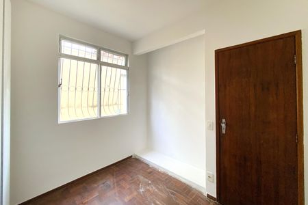 Apartamento para alugar com 100m², 3 quartos e 1 vaga Apartamento para alugar com 100m², 3 quartos e 1 vagaQuarto 2