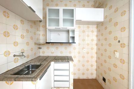 Apartamento para alugar com 100m², 3 quartos e 1 vaga Apartamento para alugar com 100m², 3 quartos e 1 vagaCozinha