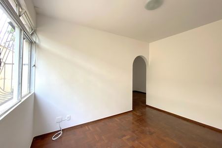 Sala de apartamento para alugar com 3 quartos, 100m² em Cidade Nova, Belo Horizonte