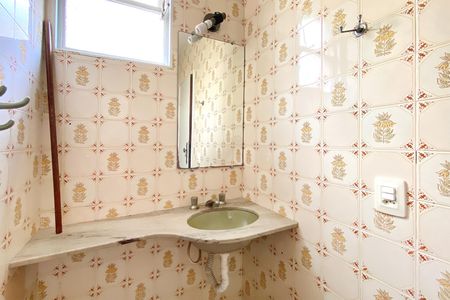 Apartamento para alugar com 100m², 3 quartos e 1 vaga Apartamento para alugar com 100m², 3 quartos e 1 vagaBanheiro da Suíte 1