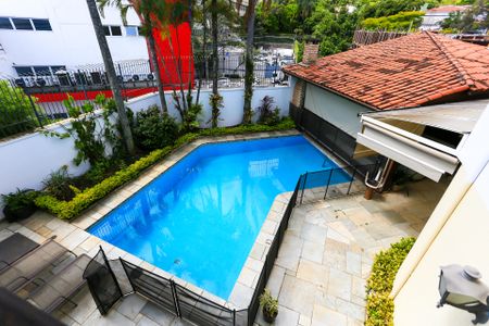 Casa à venda com 450m², 5 quartos e 7 vagasvista da academia para piscina