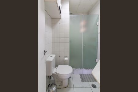 Apartamento à venda com 63m², 3 quartos e 1 vaga Apartamento à venda com 63m², 3 quartos e 1 vagaBanheiro