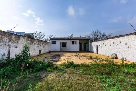 Casa para alugar com 80m², 2 quartos e 1 vagaÁrea Externa
