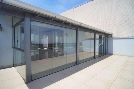 Apartamento para alugar com 208m², 3 quartos e 1 vagaTerraço