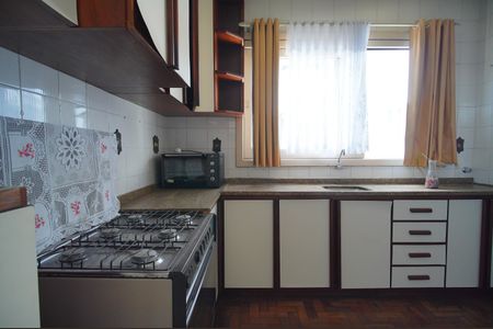 Apartamento para alugar com 208m², 3 quartos e 1 vagaCozinha