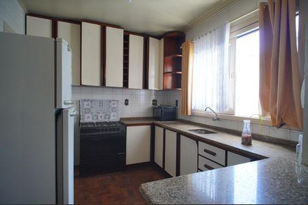 Apartamento para alugar com 208m², 3 quartos e 1 vagaCozinha