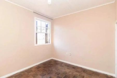 Casa à venda com 90m², 2 quartos e 3 vagas Casa à venda com 90m², 2 quartos e 3 vagasQuarto 2