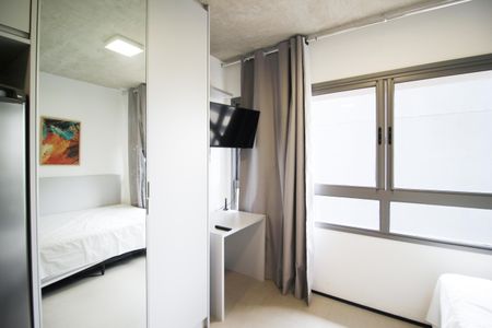 Studio para alugar com 18m², 1 quarto e sem vaga Studio para alugar com 18m², 1 quarto e sem vagaSuíte