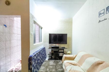 Casa à venda com 129m², 3 quartos e 2 vagas Casa à venda com 129m², 3 quartos e 2 vagasSala