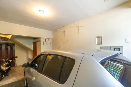 Casa à venda com 129m², 3 quartos e 2 vagas Casa à venda com 129m², 3 quartos e 2 vagasGaragem