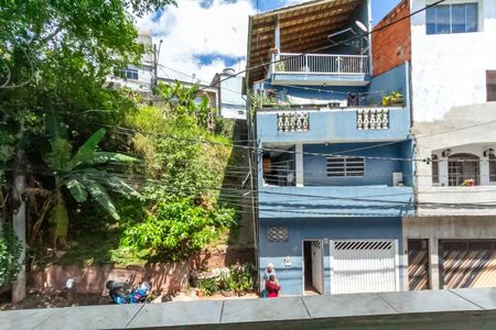 Casa à venda com 129m², 3 quartos e 2 vagas Casa à venda com 129m², 3 quartos e 2 vagasVista da Suíte