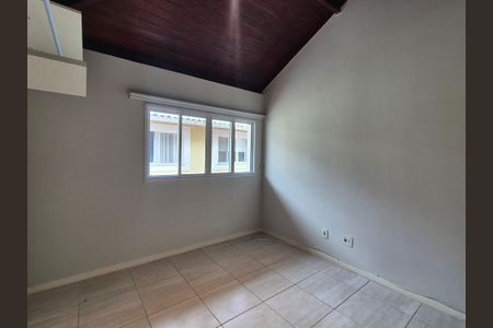 Casa de condomínio à venda com 122m², 4 quartos e 2 vagasQuarto 2
