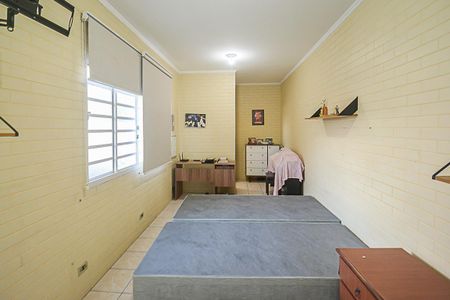 Casa à venda com 196m², 4 quartos e 3 vagas Casa à venda com 196m², 4 quartos e 3 vagasQuarto 2 - Suíte