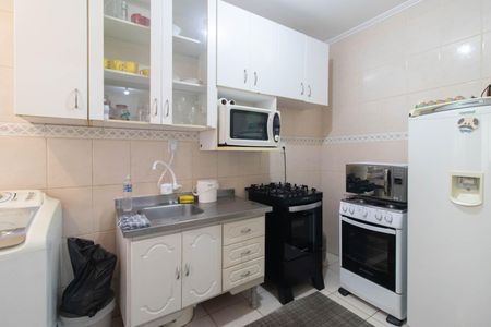 Apartamento para alugar com 80m², 2 quartos e sem vagaCozinha e Área de Serviço