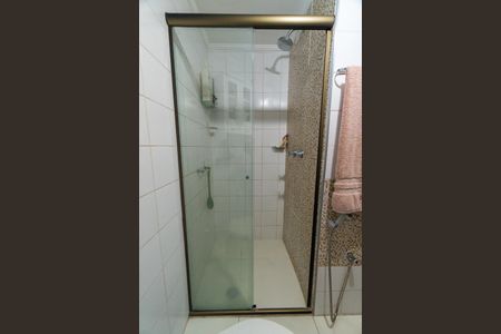 Apartamento à venda com 85m², 2 quartos e 1 vagaBanheiro Detalhe