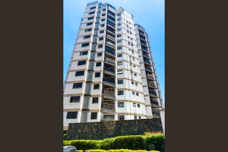 Apartamento à venda com 85m², 2 quartos e 1 vagaFachada do Prédio