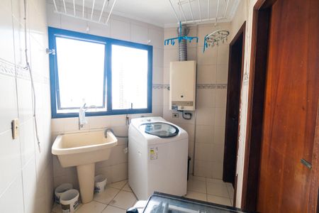 Apartamento à venda com 85m², 2 quartos e 1 vagaCozinha e Área de Serviço