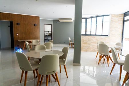 Apartamento à venda com 85m², 2 quartos e 1 vagaÁrea comum - Salão de festas