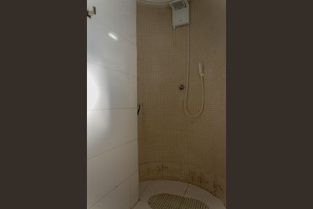 Apartamento à venda com 70m², 2 quartos e 2 vagasBanheiro da Suíte 1