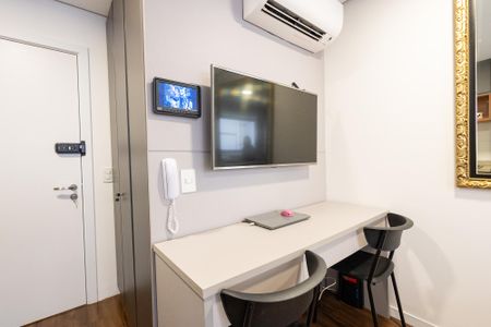 Sala/Quarto de kitnet/studio à venda com 1 quarto, 28m² em Vila Clementino, São Paulo