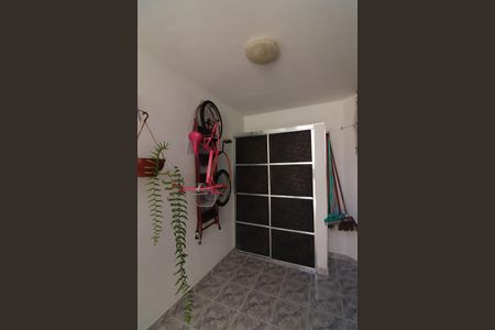 Casa à venda com 139m², 2 quartos e 2 vagasQuintal