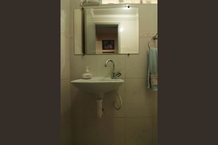 Casa à venda com 139m², 2 quartos e 2 vagasLavabo