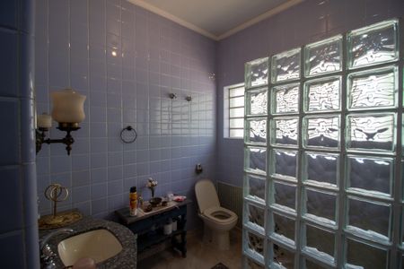 Casa para alugar com 340m², 4 quartos e 4 vagasBanheiro da Suite 1