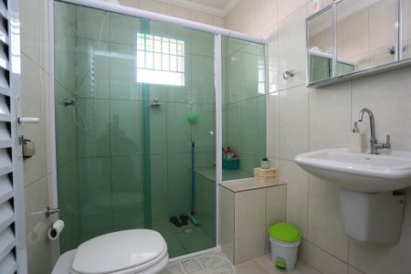 Banheiro de casa à venda com 2 quartos, 100m² em Jardim Jamaica, São Paulo