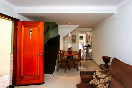 Sala  de casa à venda com 2 quartos, 100m² em Jardim Jamaica, São Paulo