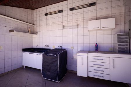 Casa à venda com 264m², 3 quartos e 3 vagasÁrea de Serviço 2