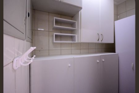 Casa à venda com 264m², 3 quartos e 3 vagasCozinha - Dispensa 