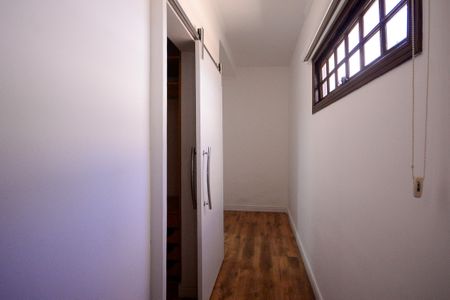 Casa à venda com 264m², 3 quartos e 3 vagasQuarto 3 - Suite 