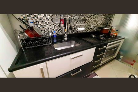 Apartamento à venda com 54m², 2 quartos e 1 vagaCozinha