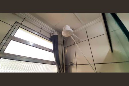 Apartamento à venda com 54m², 2 quartos e 1 vagaBanheiro Social