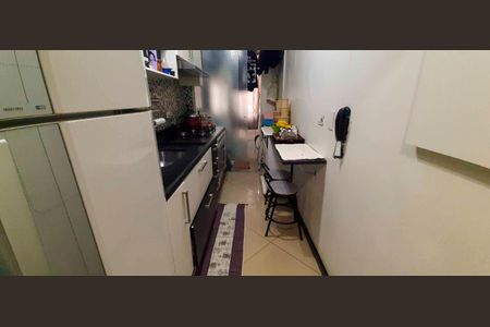 Apartamento à venda com 54m², 2 quartos e 1 vagaCozinha