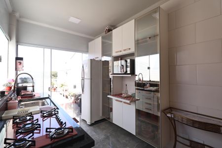 Apartamento à venda com 100m², 2 quartos e 1 vagaCozinha
