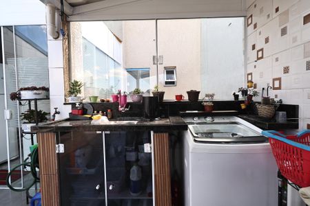 Apartamento à venda com 100m², 2 quartos e 1 vagaLavanderia