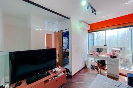 Casa à venda com 85m², 2 quartos e 1 vaga Casa à venda com 85m², 2 quartos e 1 vagaSala